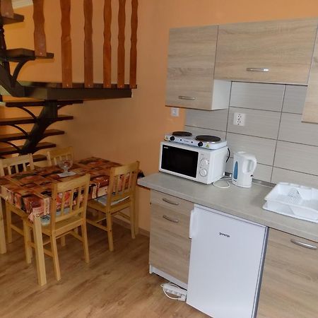 Narcisz Apartman Gyula Exterior photo