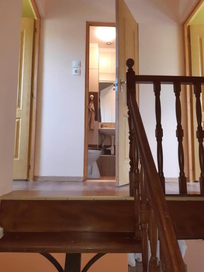 Narcisz Apartman Gyula Exterior photo